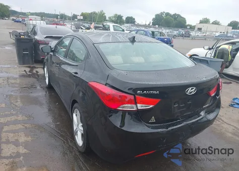 2013 Hyundai Elantra Gls/Limited from USA, damaged, VIN KMHDH4AE3DU577546